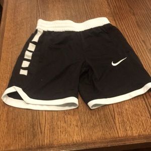 Nike Dri-Fit basketball Shorts
